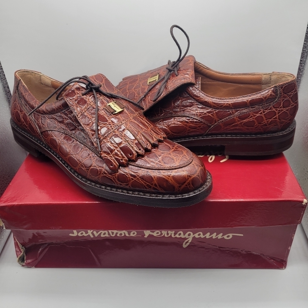 Authentic SALVATORE FERRAGAMO Brown Leather Alligator Golf Shoes Kilts 9 AA BOX